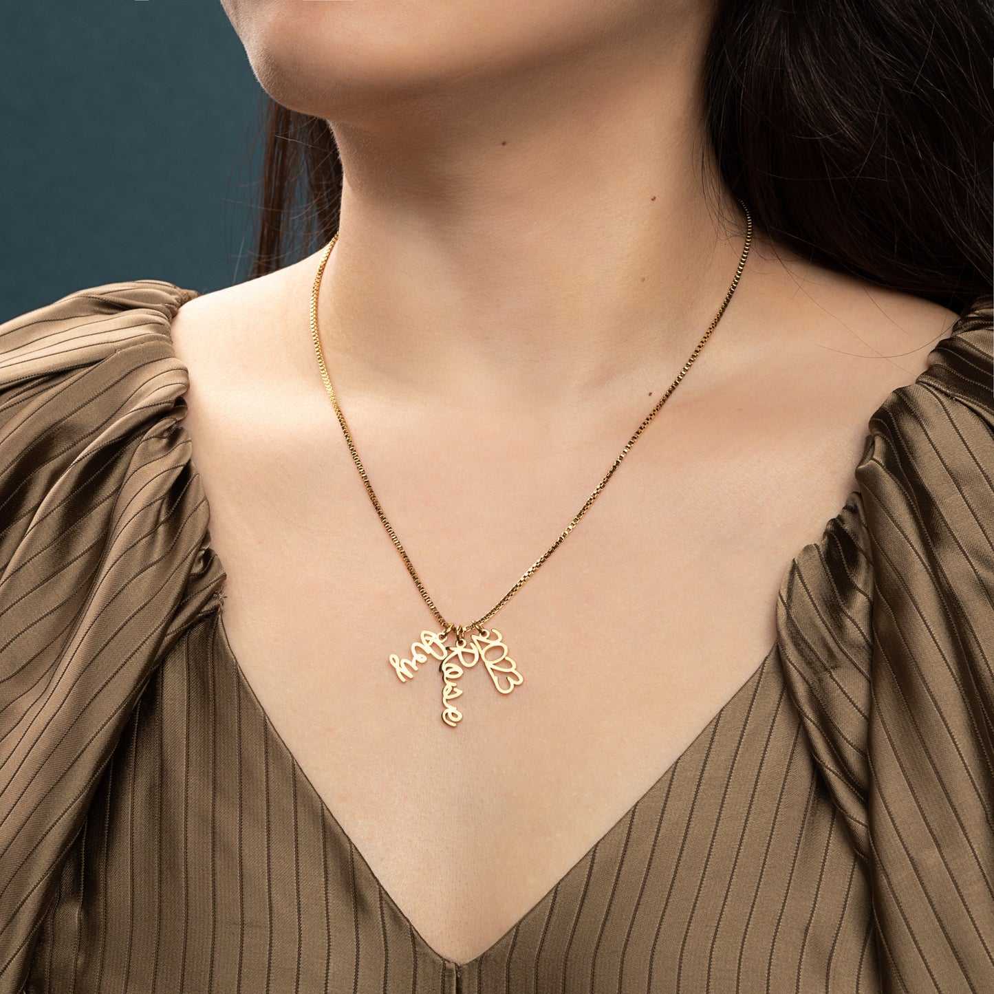 Personalized Vertical Pendant Necklace