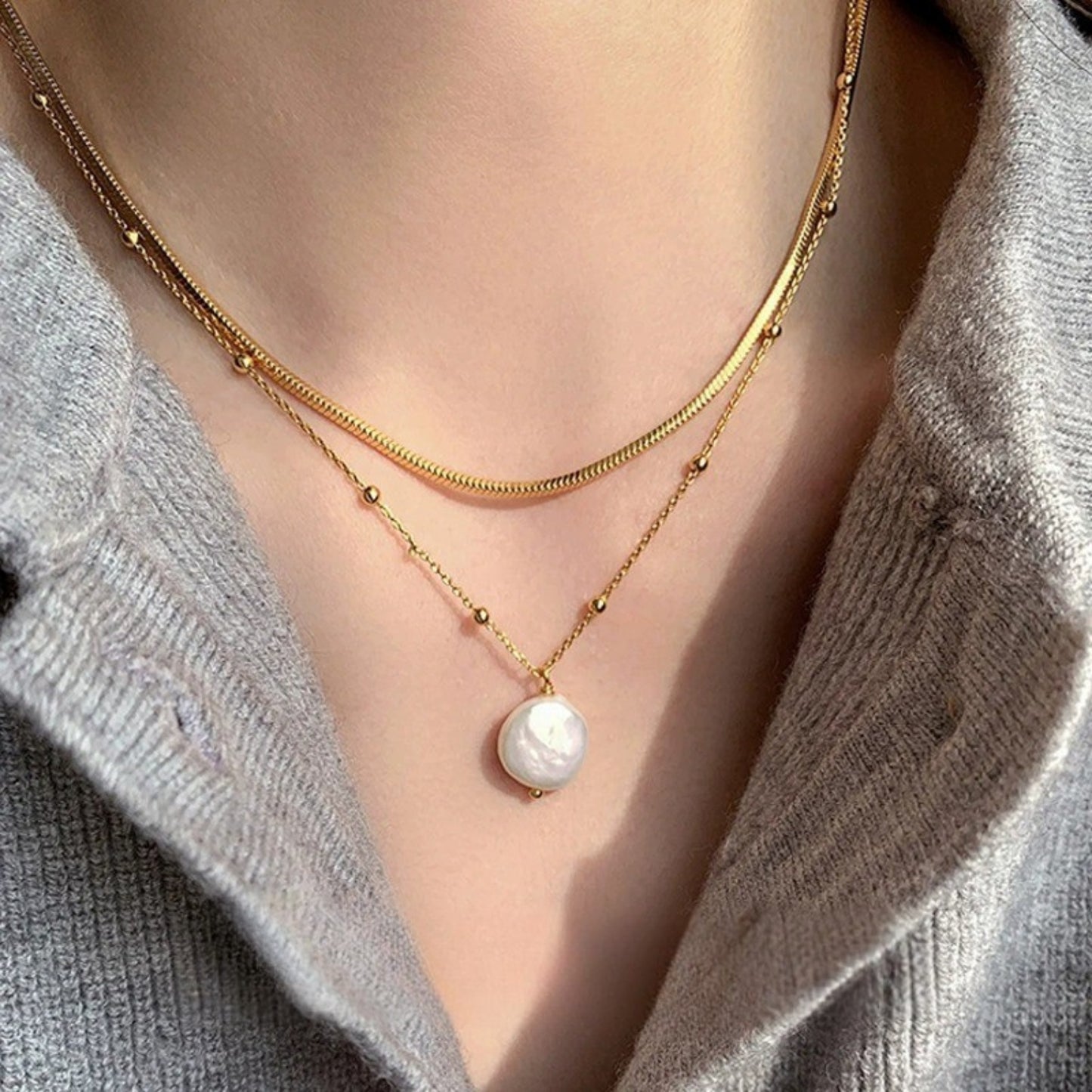 Baroque Pearl Pendant & Herringbone Chain Set