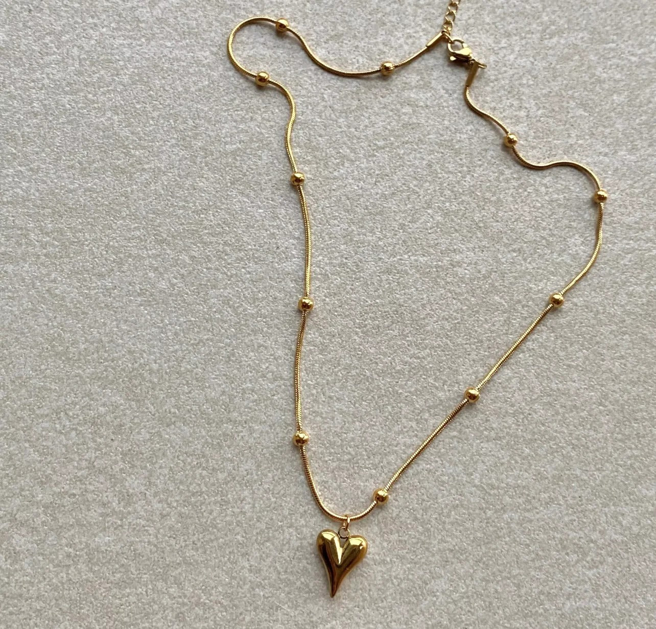 Bead Chain With Pendant Necklace