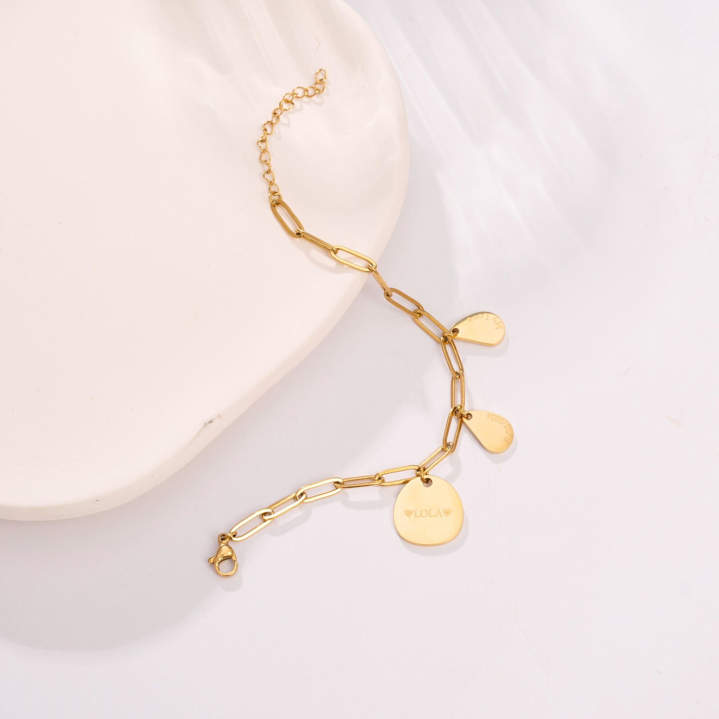 Personalized Hazel Pendant Bracelet