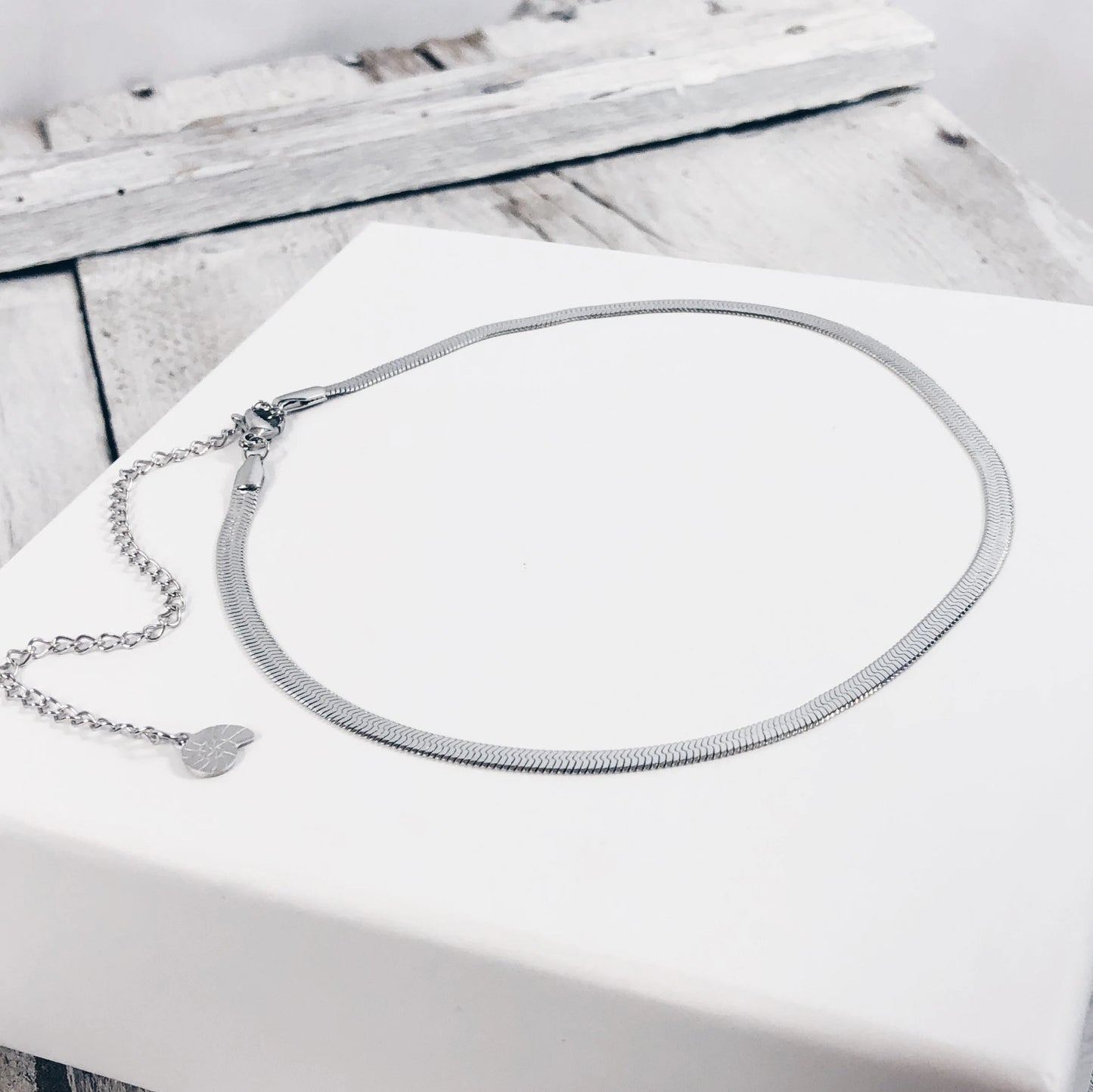 Herringbone Choker Chain With Pendant Layered Necklace